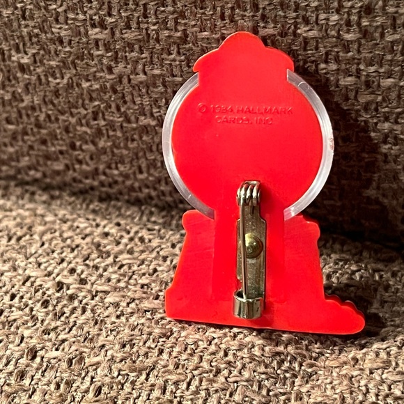 1984 vintage Hallmark Valentine's pin - Picture 2 of 5